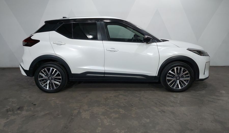 Nissan Kicks 1.6 PLATINUM BI-TONO LTS XTRONIC Suv 2021