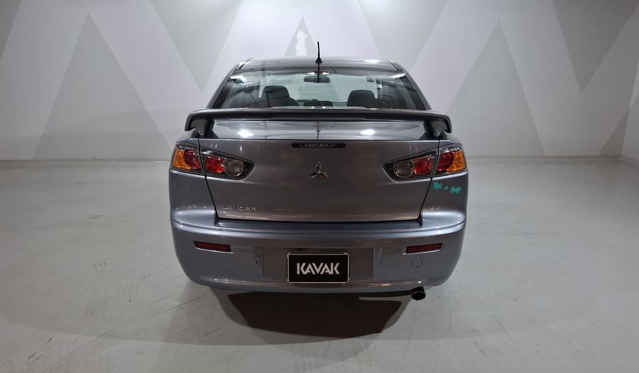 Mitsubishi Lancer 2.0 ES CVT Sedan 2015