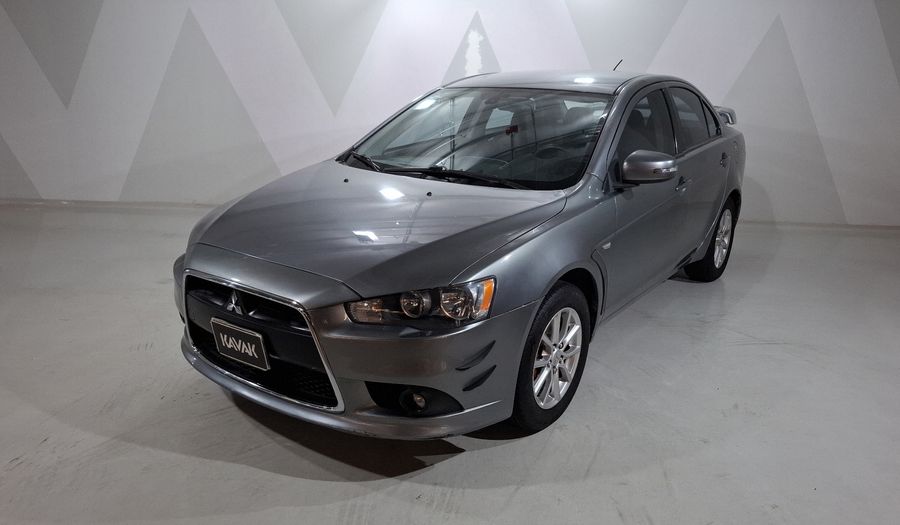 Mitsubishi Lancer 2.0 ES CVT Sedan 2015