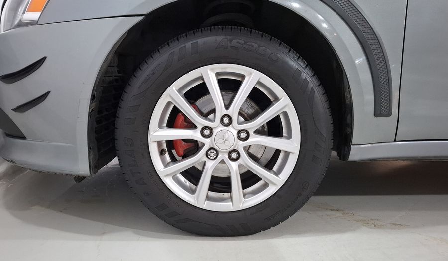 Mitsubishi Lancer 2.0 ES CVT Sedan 2015