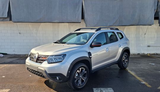 Renault • Duster