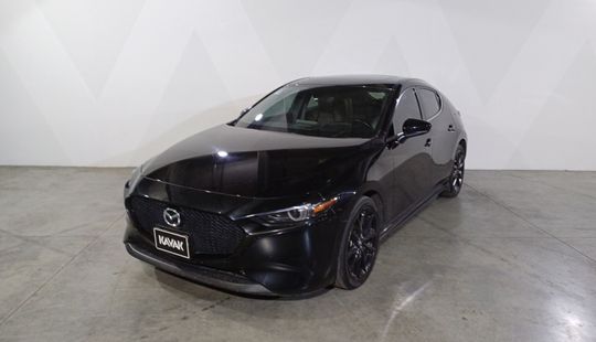 Mazda • Mazda 3