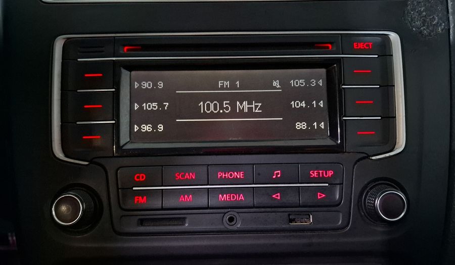 Volkswagen Crossfox 1.6 CROSSFOX QUEMACOCOS MT Hatchback 2016
