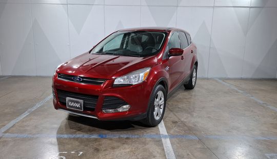 Ford • Escape