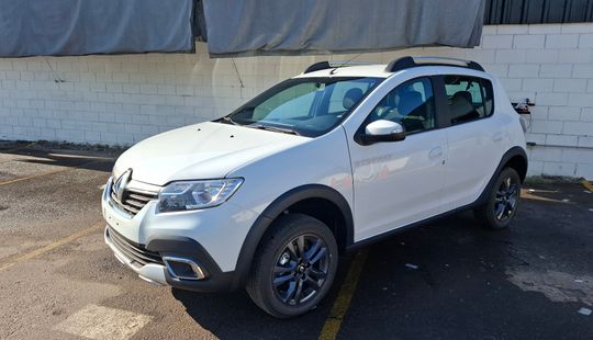 Renault • Sandero Stepway