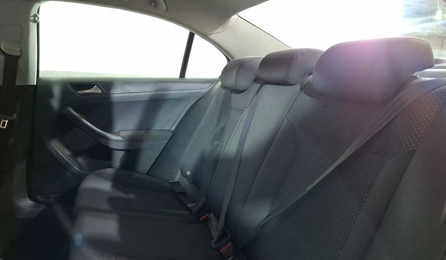 Volkswagen Jetta 2.5 STYLE TIPTRONIC Sedan 2011