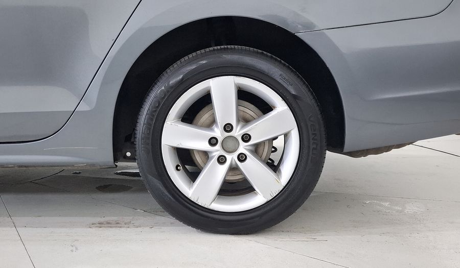 Volkswagen Jetta 2.5 STYLE TIPTRONIC Sedan 2011