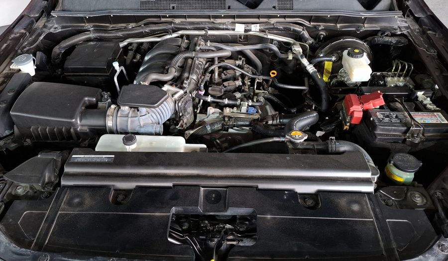 Nissan Frontier 2.5 PLATINUM LE AUTO Pickup 2022