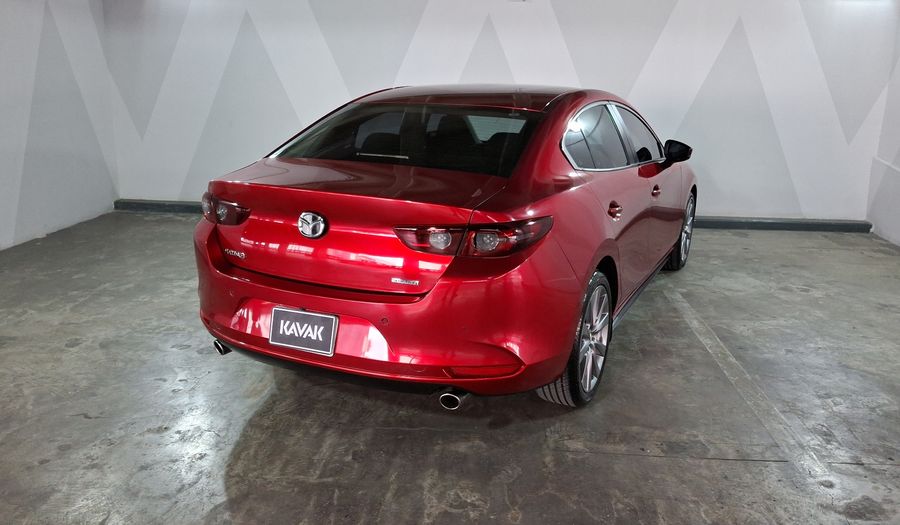 Mazda 3 2.5 I SPORT AUTO Sedan 2021