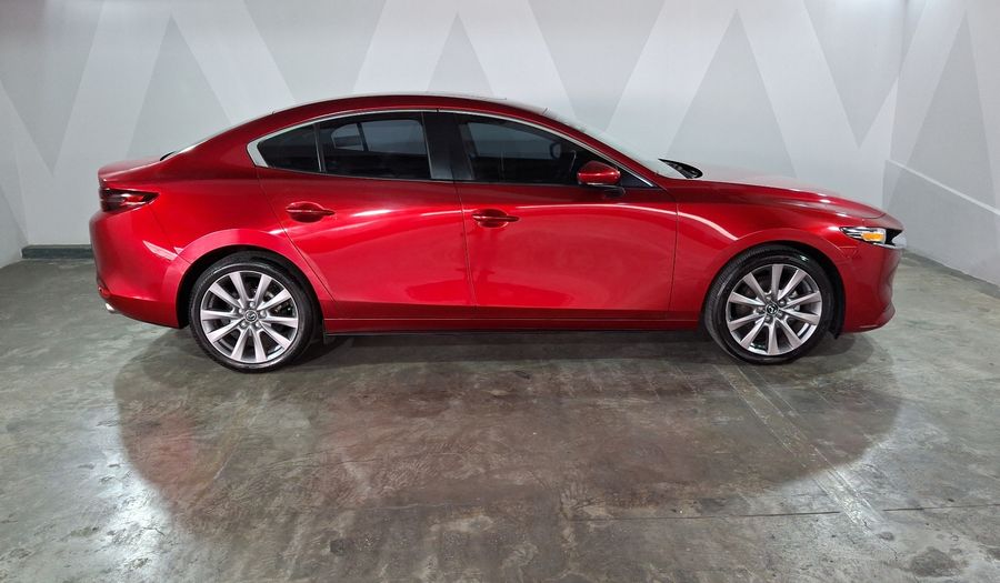 Mazda 3 2.5 I SPORT AUTO Sedan 2021