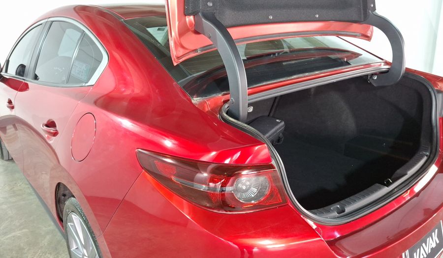 Mazda 3 2.5 I SPORT AUTO Sedan 2021