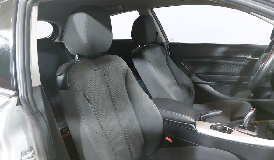 Bmw Serie 1 1.6 118IA Hatchback 2013