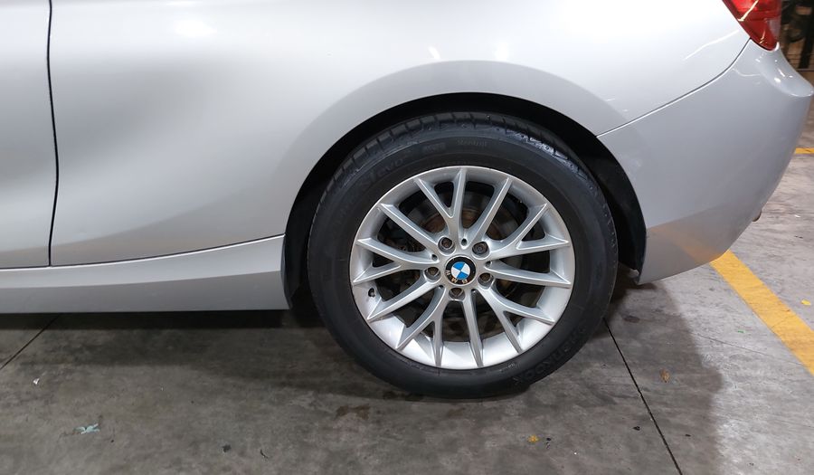 Bmw Serie 1 1.6 118IA Hatchback 2013