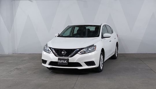 Nissan • Sentra