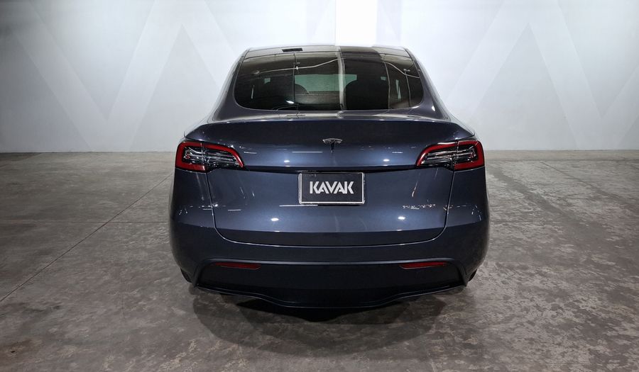 Tesla Model Y BEV RWD AUTO Suv 2023