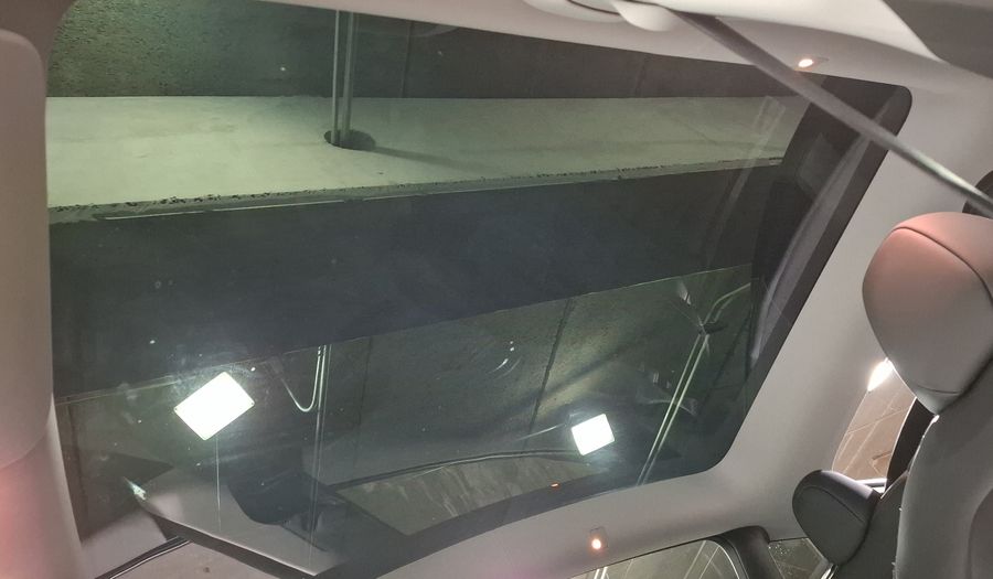 Tesla Model Y BEV RWD AUTO Suv 2023