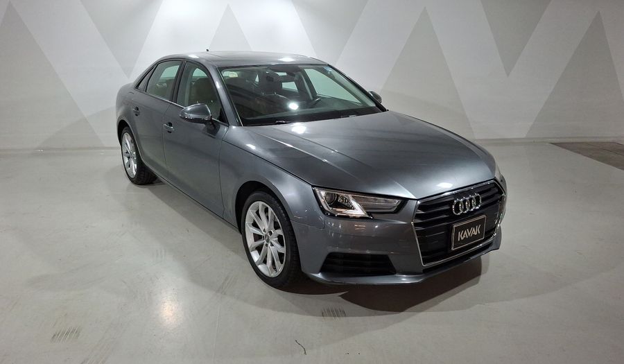 Audi A4 2.0 TFSI DYNAMIC S-TRONIC Sedan 2017