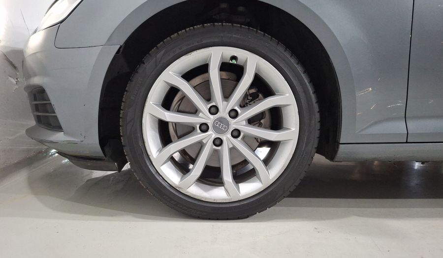 Audi A4 2.0 TFSI DYNAMIC S-TRONIC Sedan 2017
