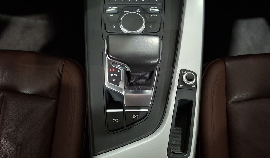 Audi A4 2.0 TFSI DYNAMIC S-TRONIC Sedan 2017