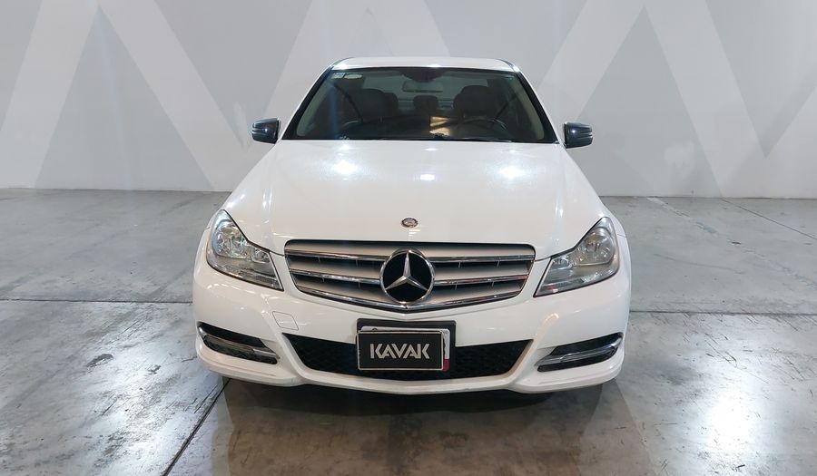 Mercedes Benz Clase C 1.6 180 CGI AT Sedan 2013