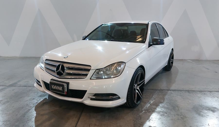 Mercedes Benz Clase C 1.6 180 CGI AT Sedan 2013