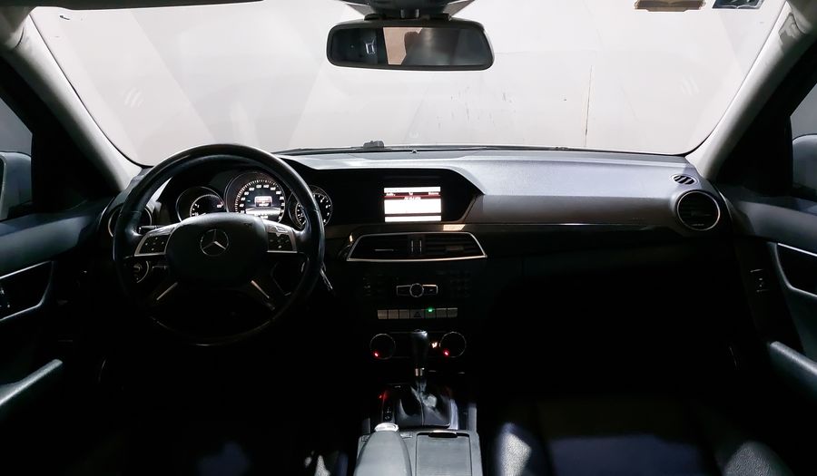 Mercedes Benz Clase C 1.6 180 CGI AT Sedan 2013