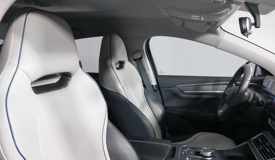 Byd King 1.5 PHEV DM-I 55KM AUTO Sedan 2024