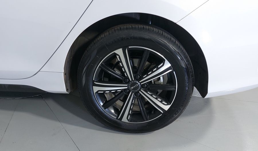 Byd King 1.5 PHEV DM-I 55KM AUTO Sedan 2024