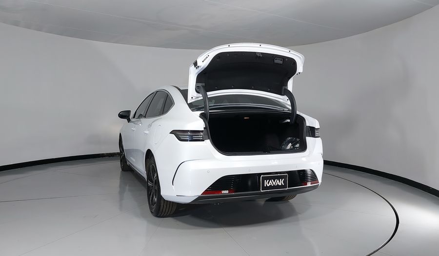 Byd King 1.5 PHEV DM-I 55KM AUTO Sedan 2024