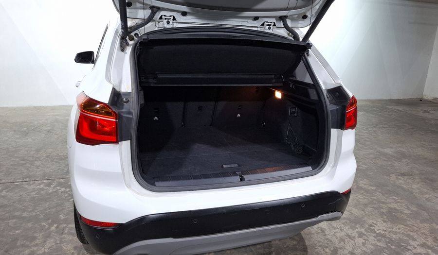 Bmw X1 1.5 SDRIVE18IA AT Suv 2017