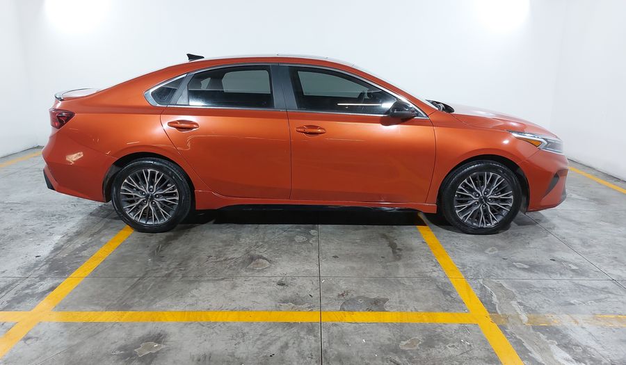 Kia Forte 2.0 GT LINE IVT Sedan 2023