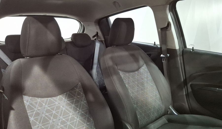 Chevrolet Spark 1.4 PREMIER CVT G Hatchback 2019