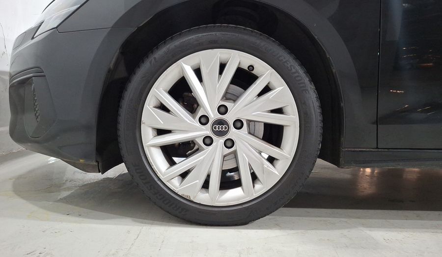 Audi A3 1.4 35 TFSI DYNAMIC AUTO Sedan 2023