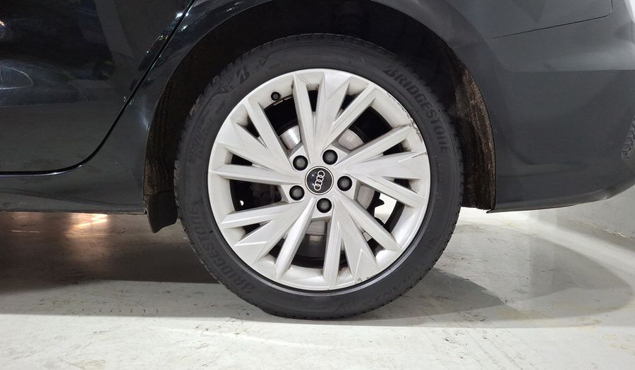 Audi A3 1.4 35 TFSI DYNAMIC AUTO Sedan 2023