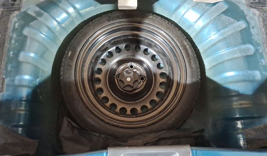 Nissan March 1.6 SENSE Hatchback 2020