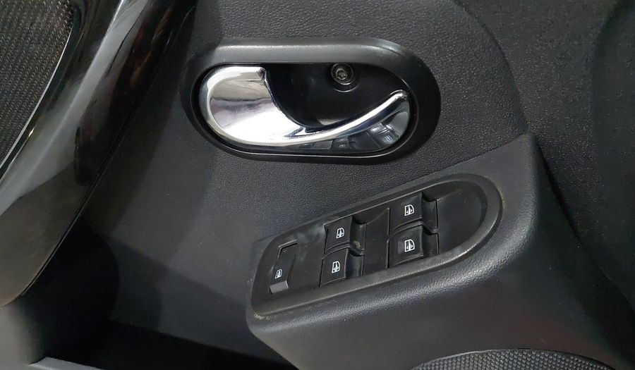 Renault Duster 2.0 DYNAMIQUE MEDIA NAV MT Suv 2017
