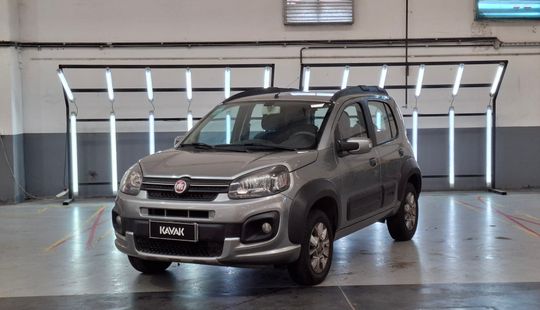 Fiat • Uno