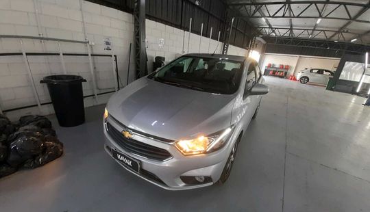 Chevrolet • Onix
