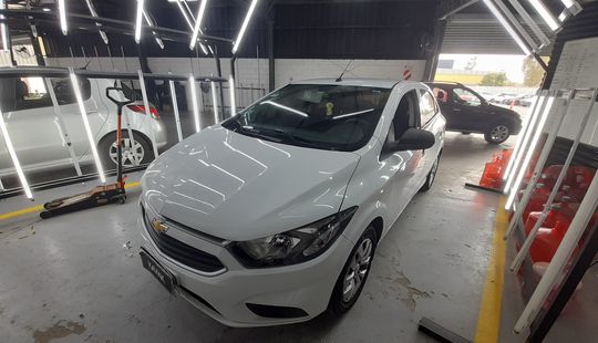 Chevrolet • Onix