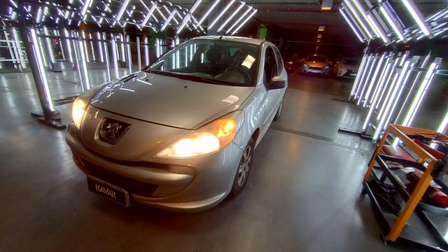 Peugeot • 207