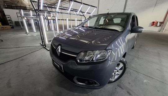Renault • Sandero