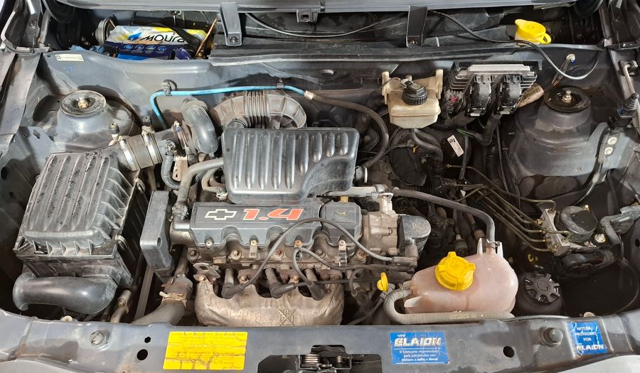 Chevrolet Agile 1.4 8V LTZ Hatchback 2010