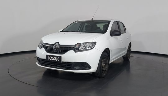 Renault • Logan