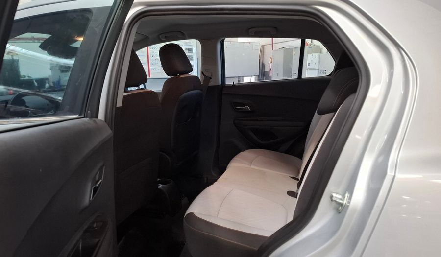 Chevrolet Tracker 1.8 LTZ L17 MT 4X2 Suv 2017