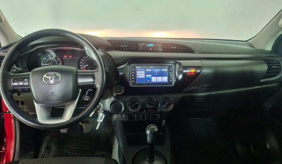 Toyota Hilux 2.4D DX Pickup 2022