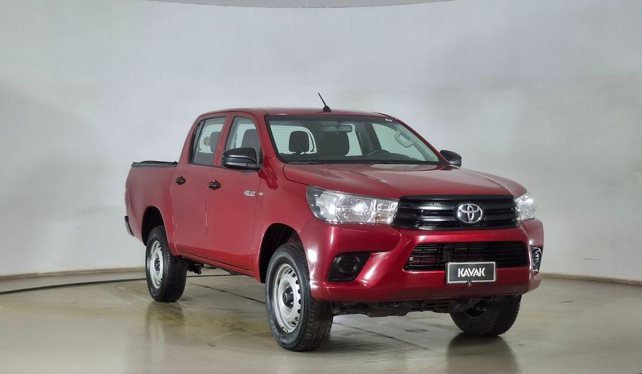 Toyota Hilux 2.4D DX Pickup 2022