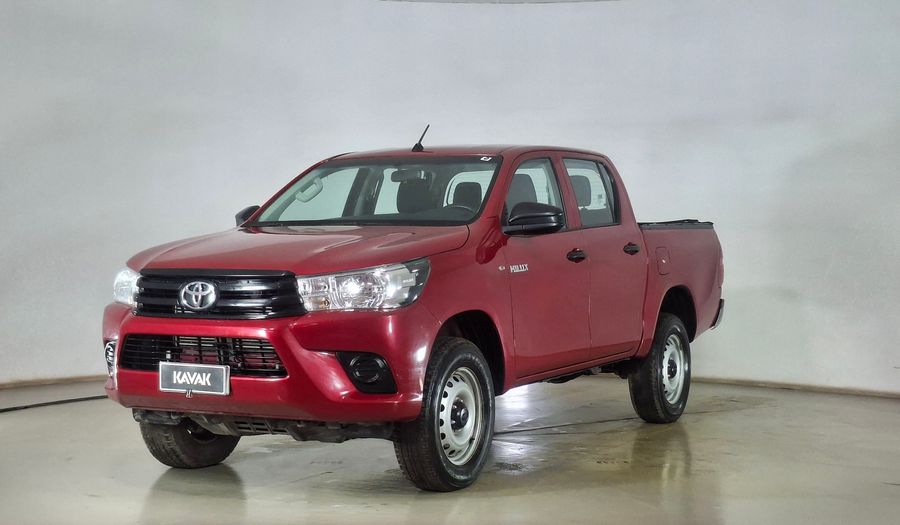 Toyota Hilux 2.4D DX Pickup 2022