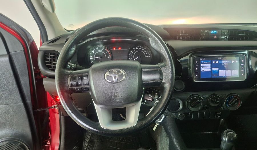 Toyota Hilux 2.4D DX Pickup 2022