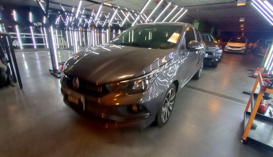Fiat • Cronos