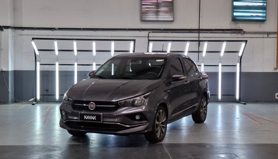 Fiat • Cronos